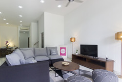 Wak Hassan Drive (D27), Terrace #216707421